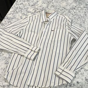 Hollister button down